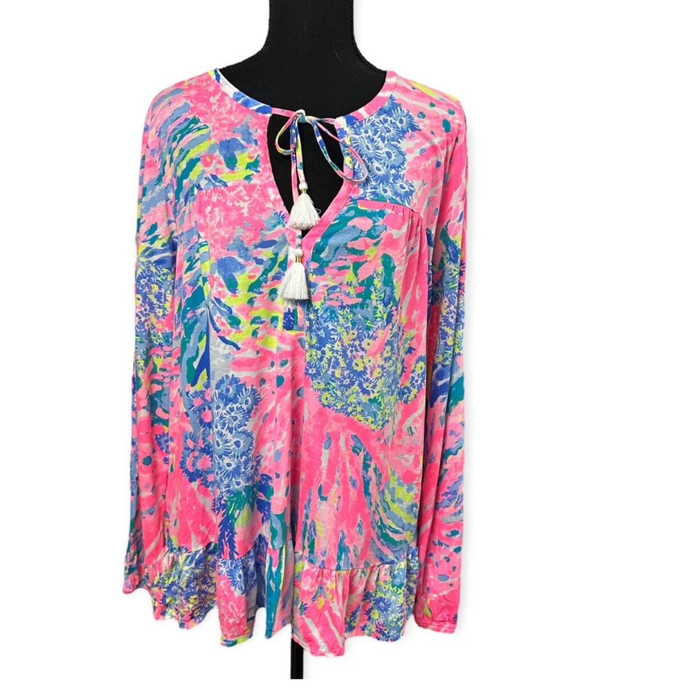 Lilly Pulitzer Willa top - Print is Rainbow Soleil with colorful floral print